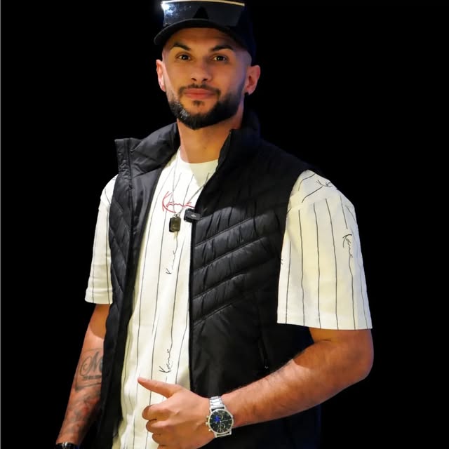 Besnik Delija